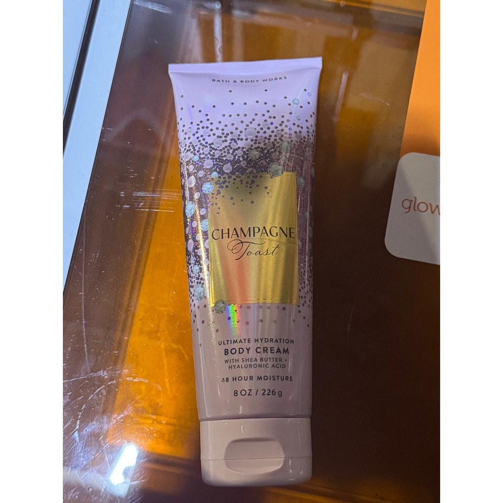 Bath & Body Works Champagne Toast Ultimate Hydration Body Cream 8 oz New